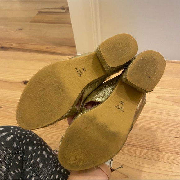 Cordani Gold Wedge Slides - Picture 2 of 3